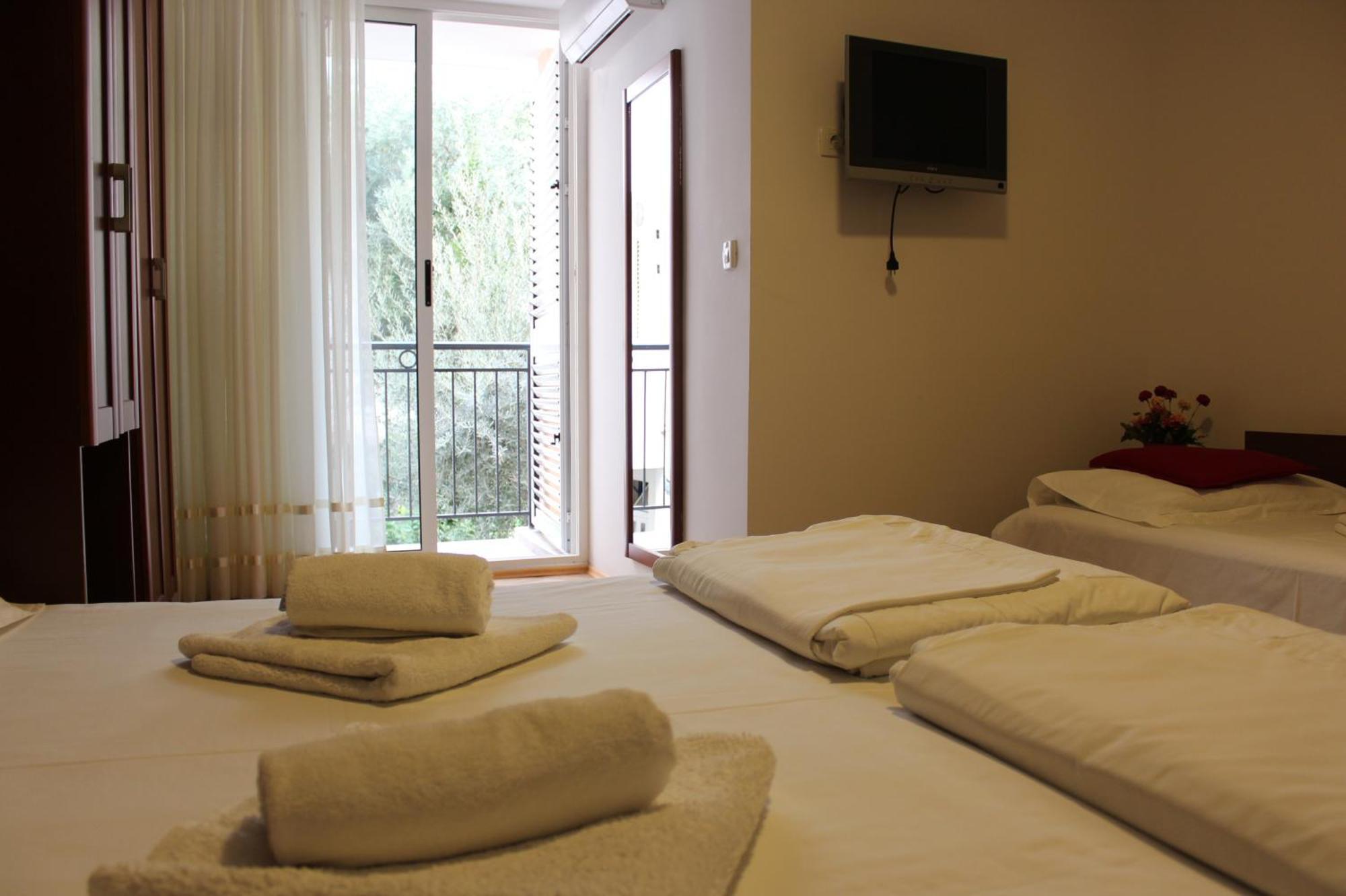 Apartments Balabusic Budva Phòng bức ảnh